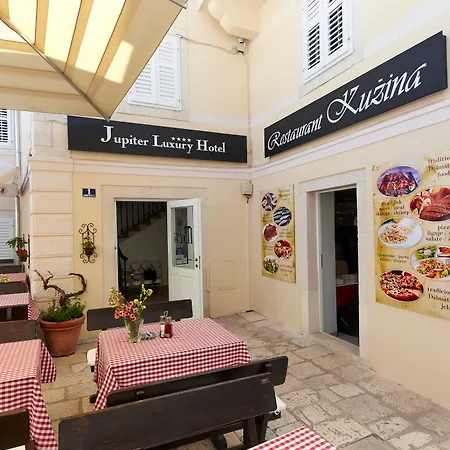 Jupiter Heritage מלון ספליט