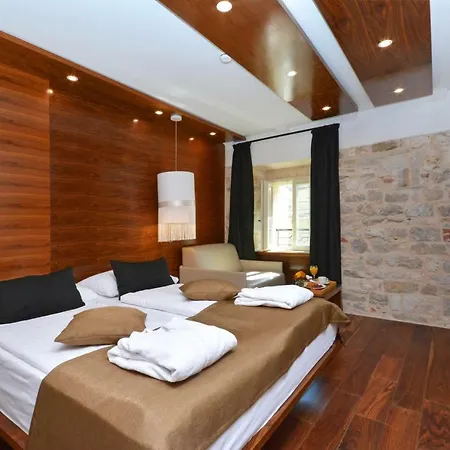 Готель Jupiter Heritage 4*