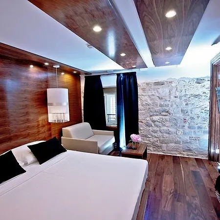 Jupiter Luxury Split