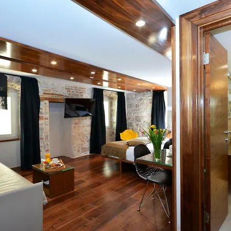 Jupiter Luxury Hotel Split