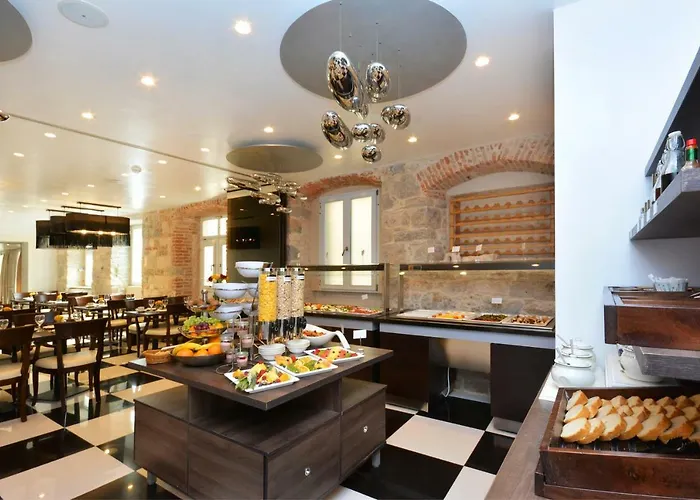 Jupiter Heritage Split