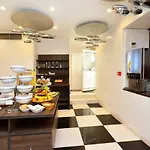 Otel Jupiter Heritage 4*