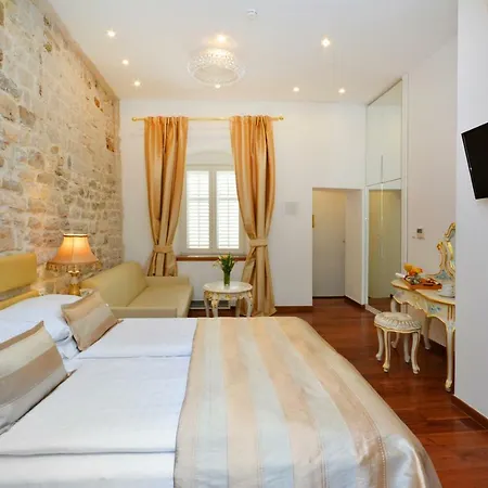 Jupiter Heritage מלון ספליט