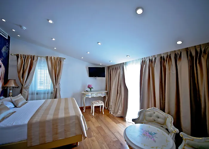 Jupiter Heritage فندق