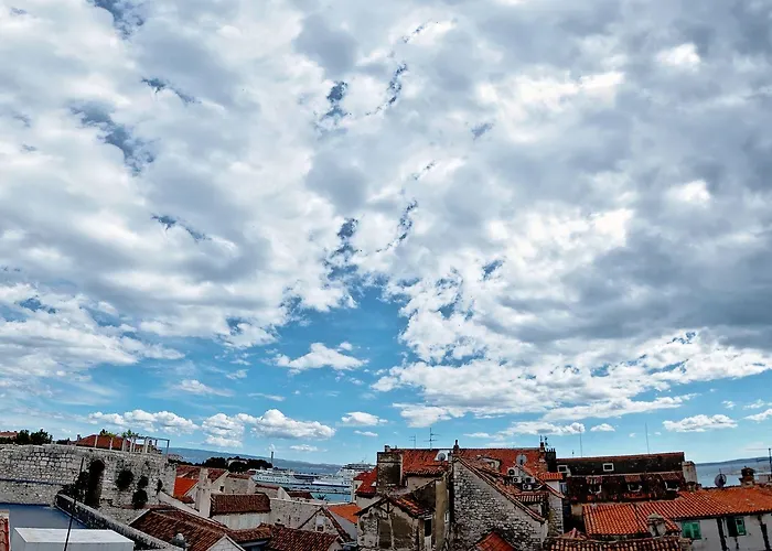 Jupiter Heritage فندق سبليت